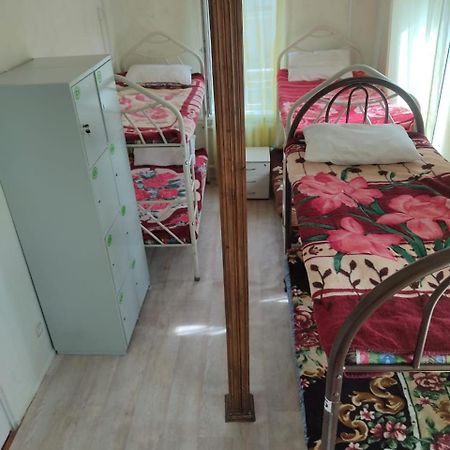 Hostel "Ormanova" Almaty Eksteriør billede