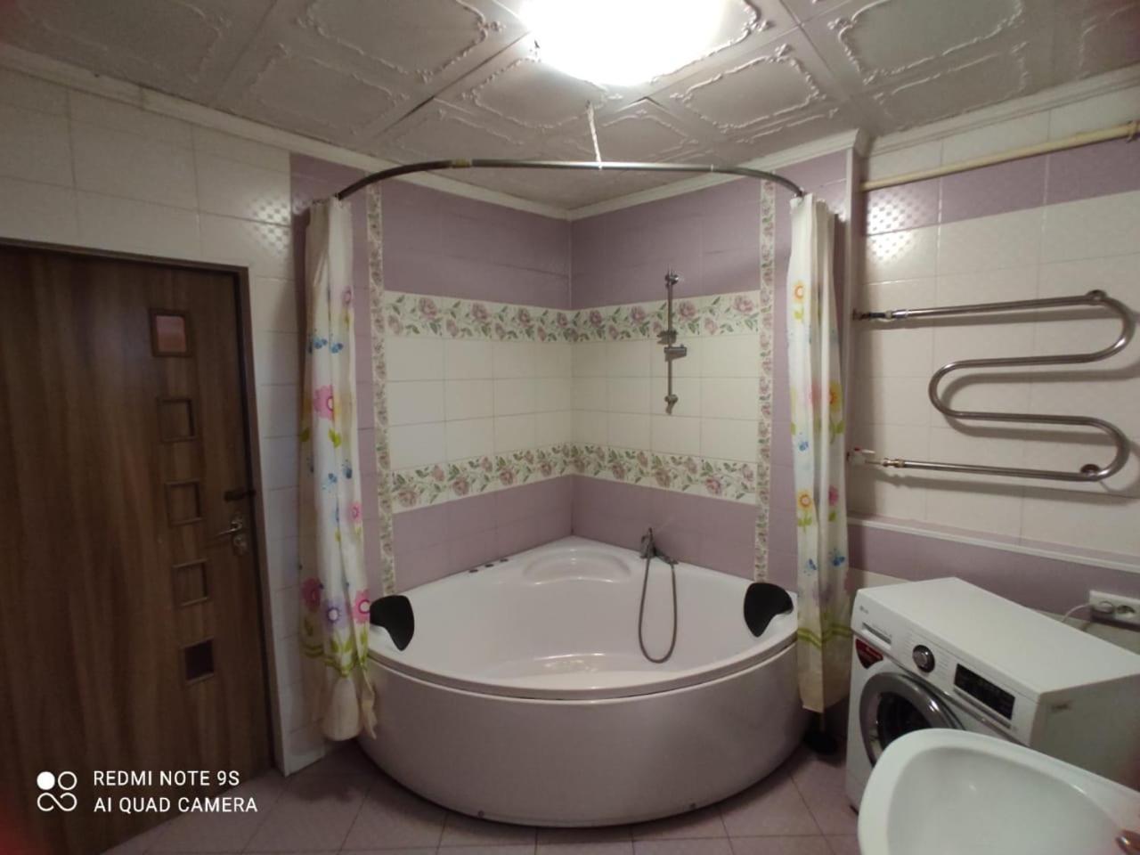 Hostel "Ormanova" Almaty Eksteriør billede
